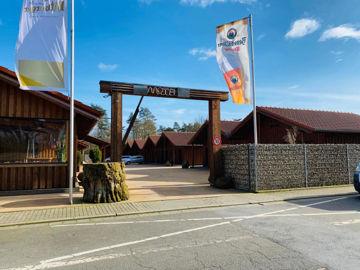 Roadcamp - American Motel & Sportsbar Marl Kültér fotó